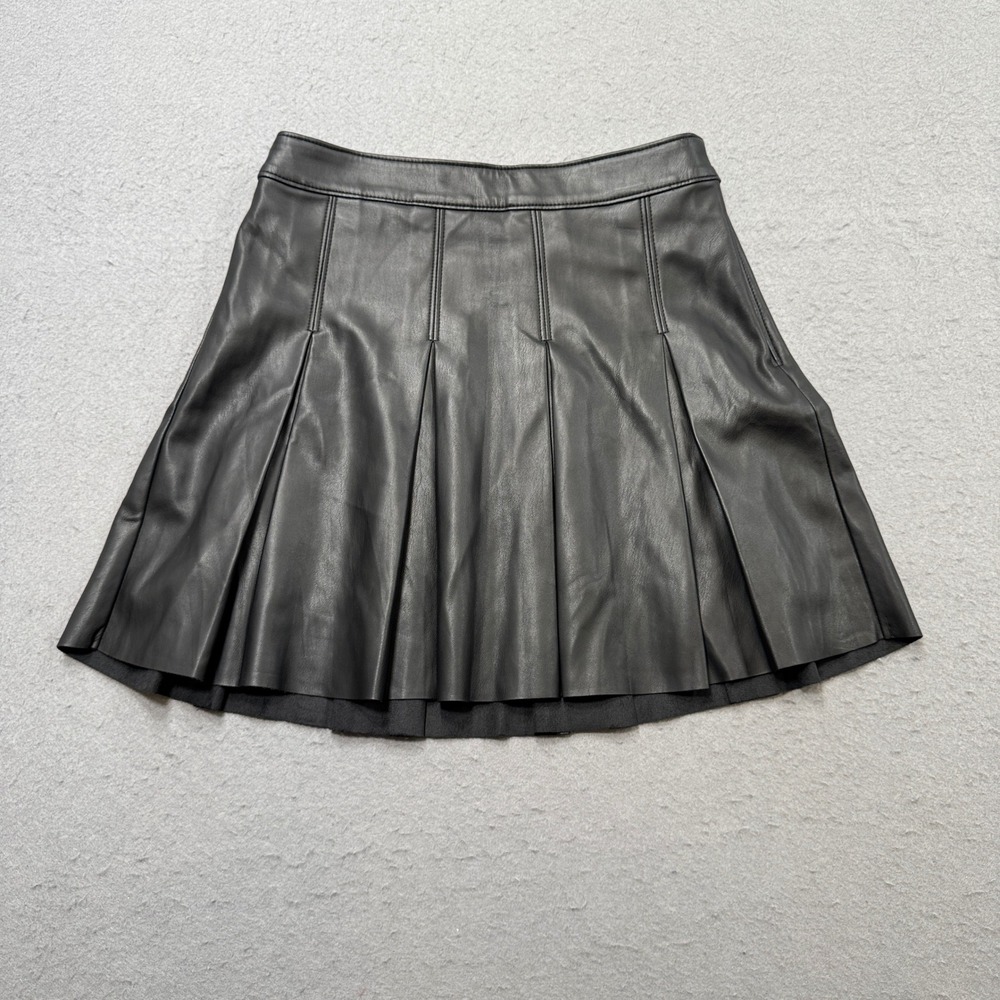 Hollister Mini Skirt Women's Small Black Faux Leather Ultra High-Rise Pleated